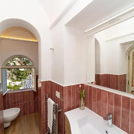 Casa Cosenza بوسيتانو